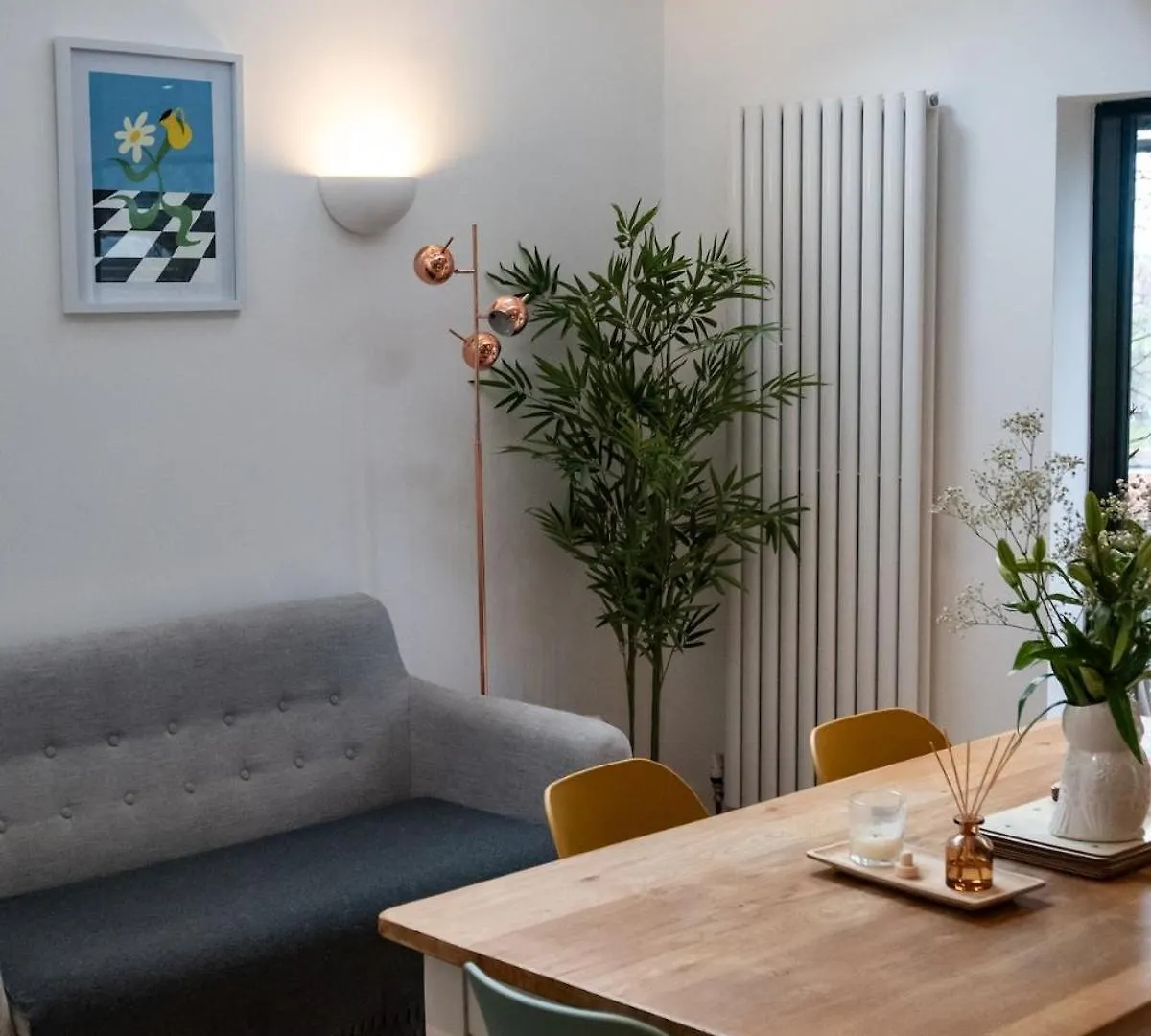 Tatil Evi Stylish Brighton Haven, Sleeps 1 To 7, Free Parking Villa Birleşik Krallık