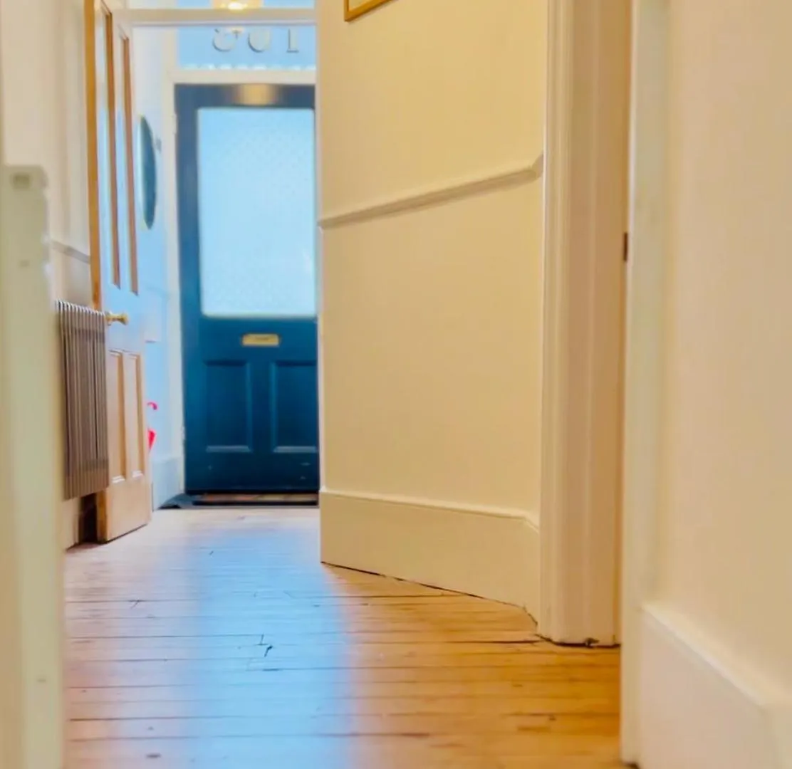 Tatil Evi Stylish Brighton Haven, Sleeps 1 To 7, Free Parking Villa